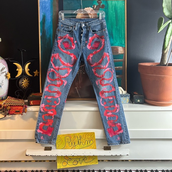 Levi's 501’s Blue and Pink Painted Artistic Straight Leg Jeans W26" X L28" - Picture 6 of 16